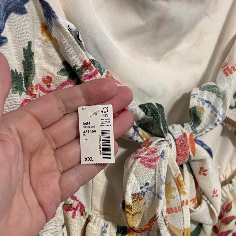 Colorful Printed Women's Plus Dress - Picture 4 of 9